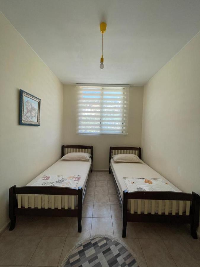 Lisus Apartment Vlorë Екстериор снимка