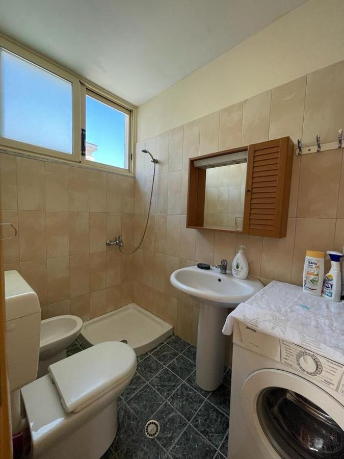 Lisus Apartment Vlorë Екстериор снимка